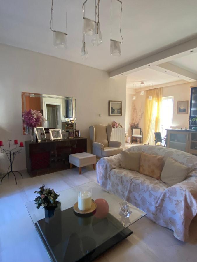 Quiet Home For Two People เอเธนส์ ภายนอก รูปภาพ